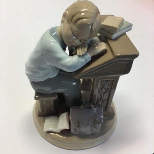 Figūrėlė Pirmokas, fajansinė  1613-501