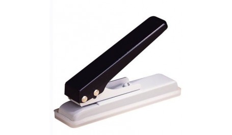 Skylmuša Warrior, juodas/pilkas, 1 ovalinė skylė (4x13mm), metalinis  1101-212